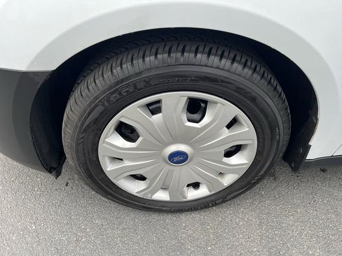 Used 2022 Ford Transit Connect XL image 12