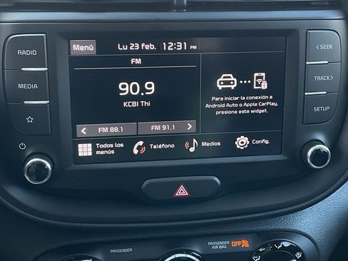 Used 2025 Kia Soul LX w/ LX Technology Package image 34