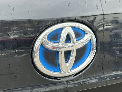 Used 2023 Toyota Highlander Limited image 19