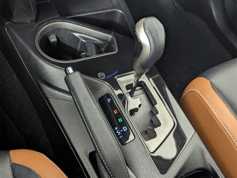 Used 2017 Toyota RAV4 SE image 20