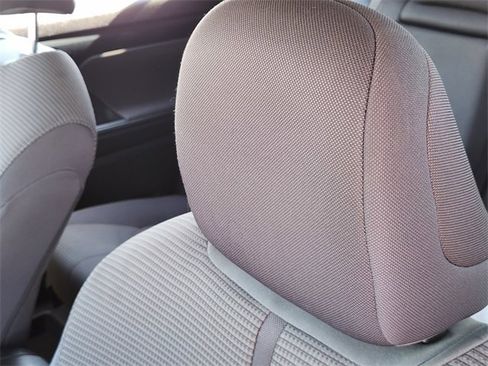 Certified 2024 Toyota Highlander LE image 11