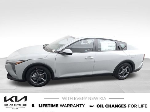 New 2026 Kia K4 FWD image 8