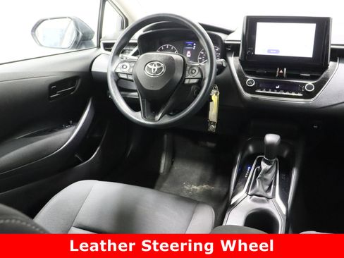 Used 2023 Toyota Corolla LE image 27
