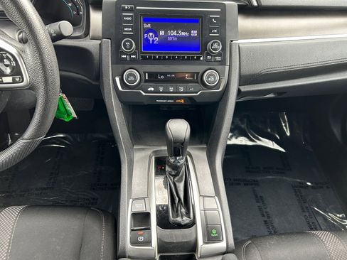 Used 2019 Honda Civic LX image 11