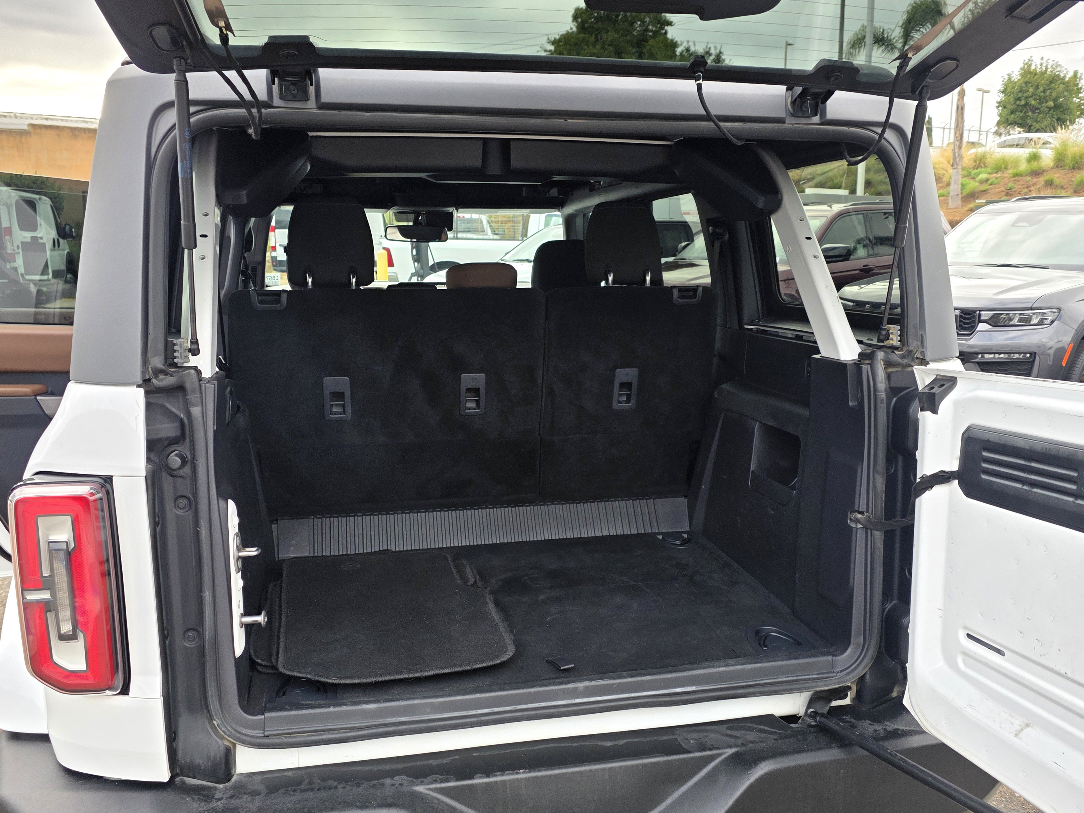 Used 2022 Ford Bronco Outer Banks AWD/4WD image 21