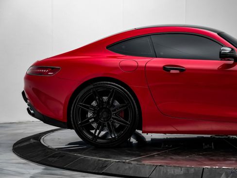 Used 2016 Mercedes-Benz AMG GT S image 22