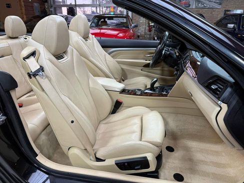 Used 2014 BMW 435i Convertible RWD image 31