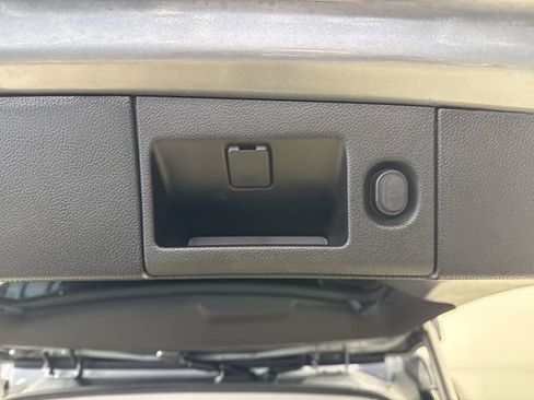 Used 2019 GMC Yukon XL Denali w/ Open Road Package image 36