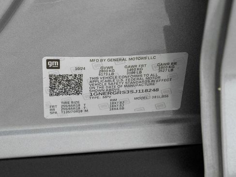 Used 2025 Chevrolet Traverse LT w/ LPO, Floor Liner Package FWD image 59