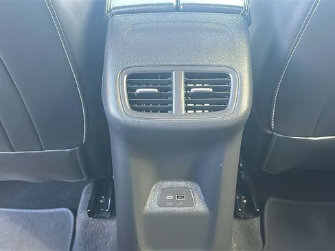 Used 2024 Buick Envision Sport Touring AWD/4WD image 30