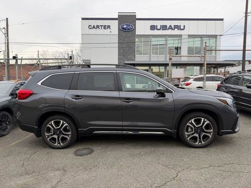 Used 2023 Subaru Ascent Limited image 8