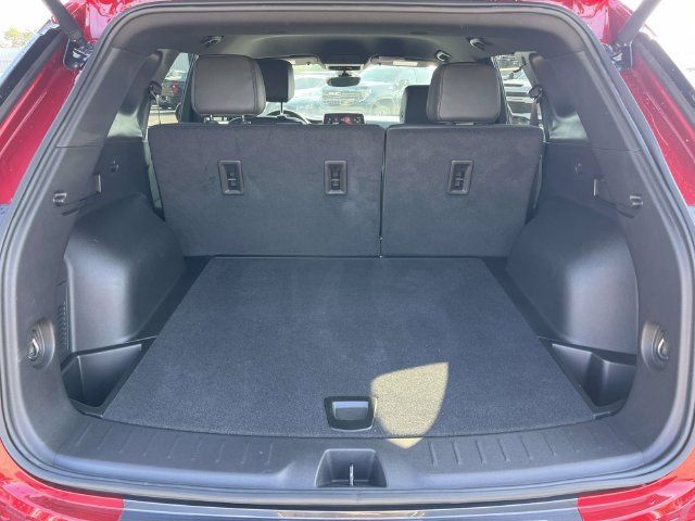 Used 2025 Chevrolet Blazer Premier w/ Driver Confidence II Package FWD image 12