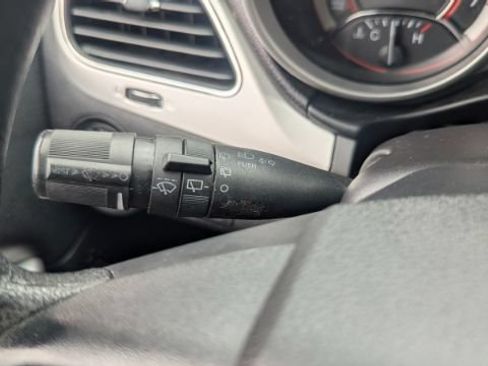 Used 2013 Dodge Journey American Value Package FWD image 27