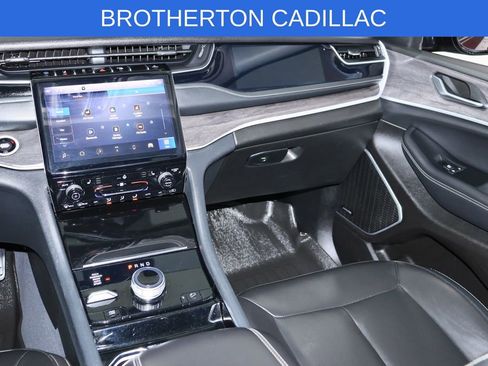 Used 2023 Jeep Grand Cherokee 4WD 4xe image 25