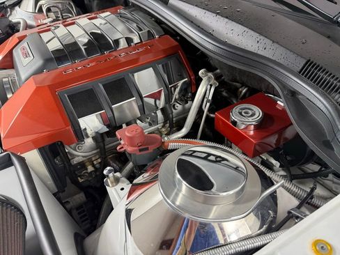 Used 2010 Chevrolet Camaro SS w/ RS Package RWD image 19