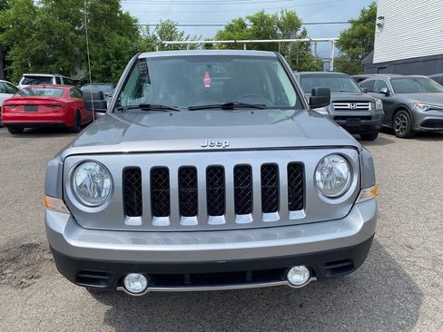 Used 2016 Jeep Patriot High Altitude AWD/4WD image 3