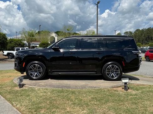 New 2026 Jeep Grand Wagoneer 4WD w/ Premium Group I image 4