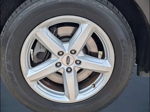 Used 2016 Ford Explorer XLT AWD/4WD image 20