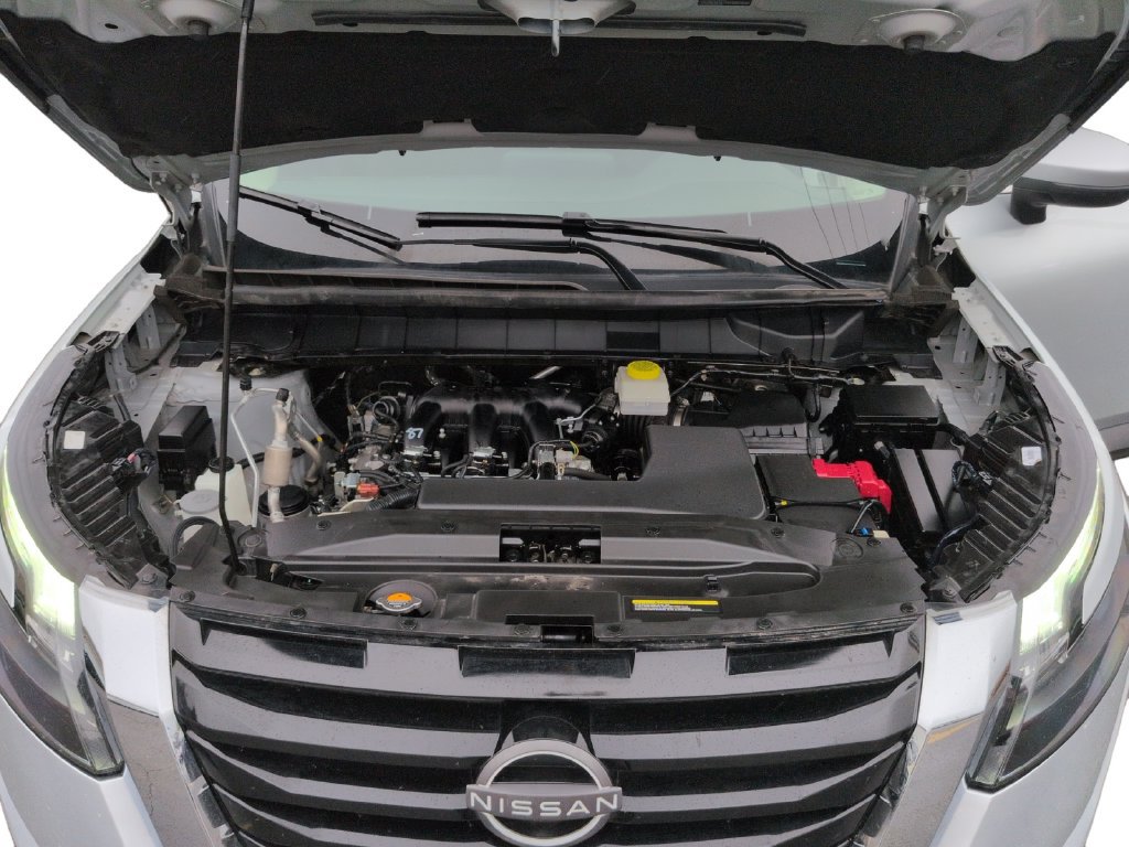 Used 2025 Nissan Pathfinder SV AWD/4WD image 30