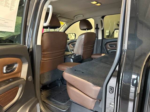 Used 2018 Nissan Titan Platinum Reserve w/ Platinum Utility Package AWD/4WD image 28