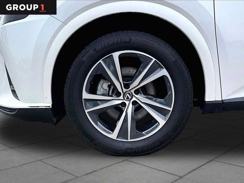 Used 2024 Lexus RX 350 FWD w/ Technology Package image 9