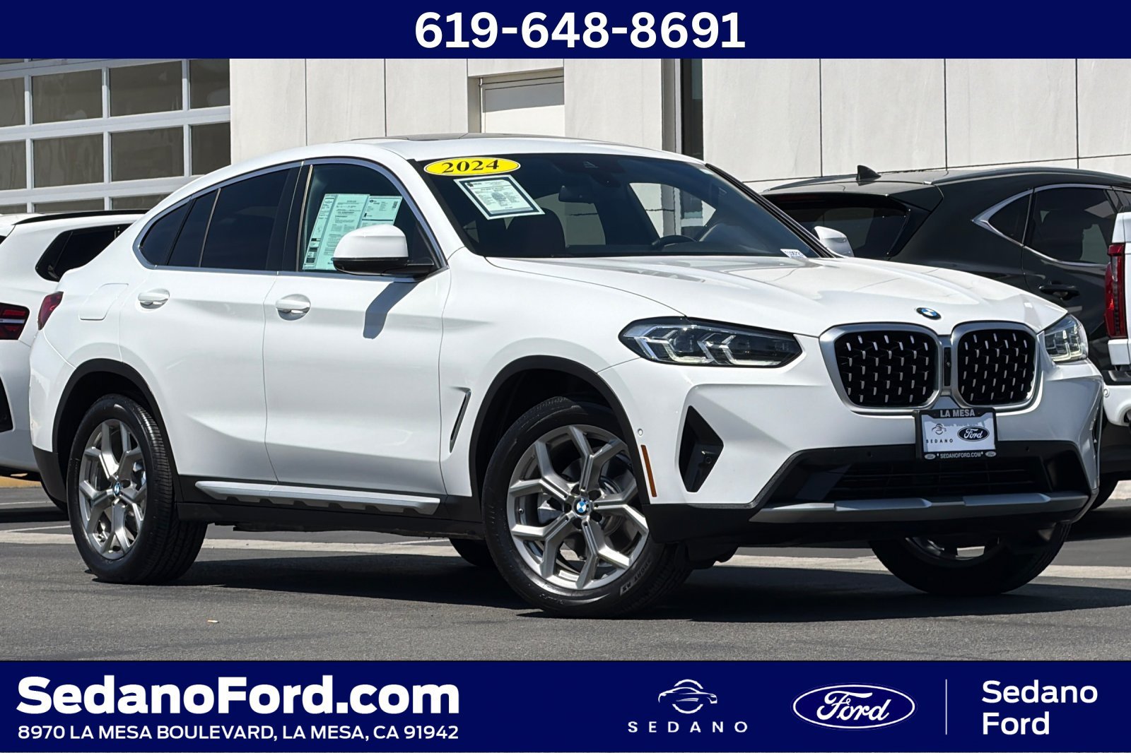Used 2024 BMW X4 xDrive30i w/ Premium Package AWD/4WD image 1