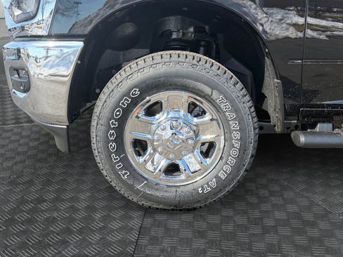 New 2026 RAM 2500 Tradesman AWD/4WD image 16
