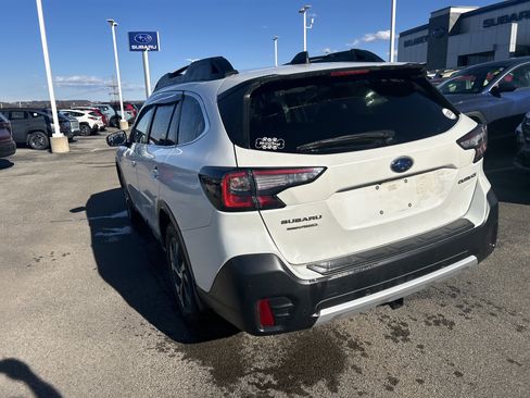 Used 2021 Subaru Outback Limited w/ Popular Package #2 image 10