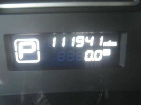 Used 2014 Nissan Pathfinder S AWD/4WD image 26