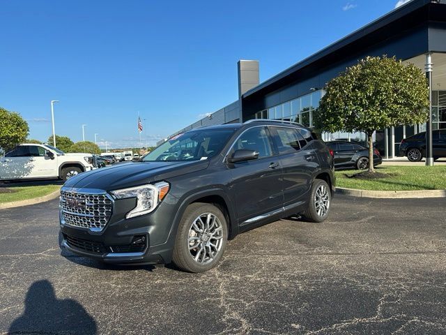 Used 2022 GMC Terrain Denali AWD/4WD image 5