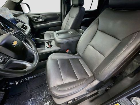 Used 2023 Chevrolet Tahoe LT w/ Luxury Package RWD image 10