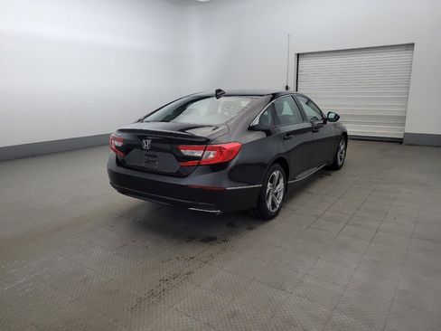 Used 2019 Honda Accord EX image 9