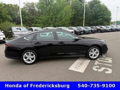 Used 2026 Honda Accord LX image 7