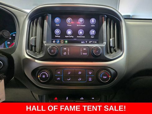 Used 2020 Chevrolet Colorado LT w/ LT Convenience Package AWD/4WD image 10