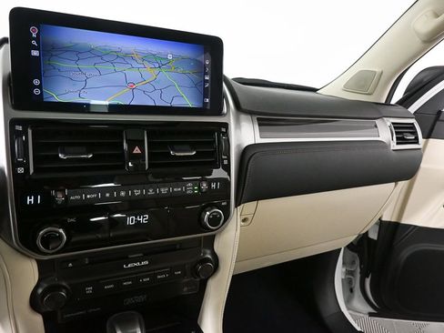 Used 2023 Lexus GX 460 Premium image 9