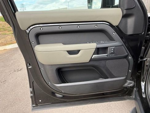 New 2026 Land Rover Defender 110 S image 15