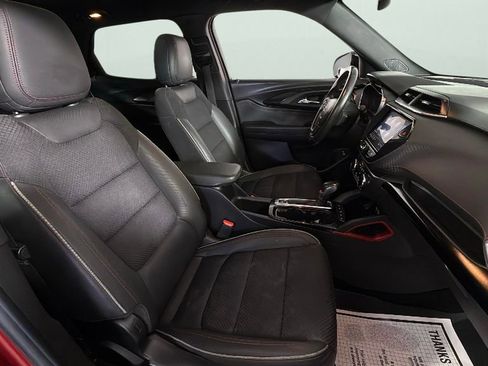 Used 2021 Chevrolet TrailBlazer RS w/ Sun and Liftgate Package image 31