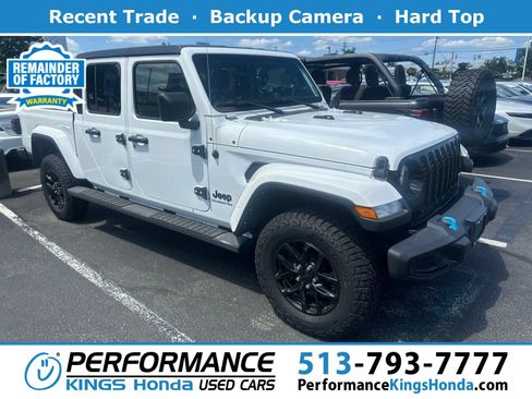 Used 2022 Jeep Gladiator Sport AWD/4WD image 1