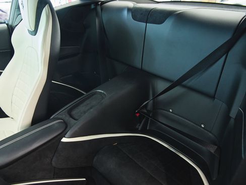 Used 2023 Ferrari Roma image 20