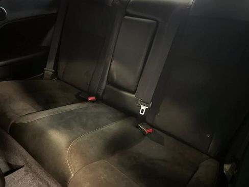 Used 2018 Dodge Challenger R/T Scat Pack RWD image 5