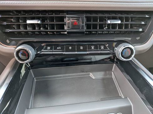 New 2026 Chevrolet Tahoe LS image 23