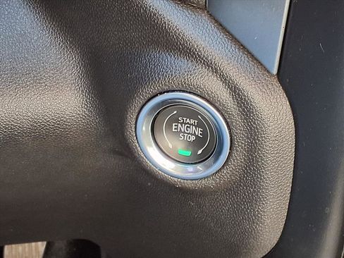 Used 2020 Chevrolet Silverado 1500 RST w/ Texas Edition image 8