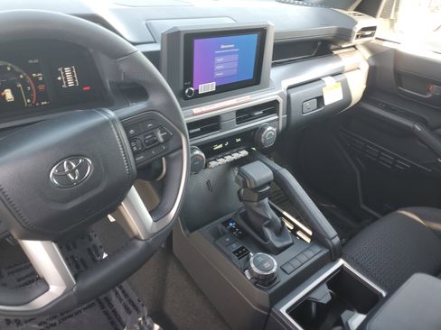 New 2026 Toyota 4Runner SR5 image 12