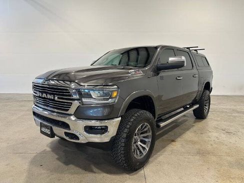 Used 2022 RAM 1500 Laramie AWD/4WD image 1