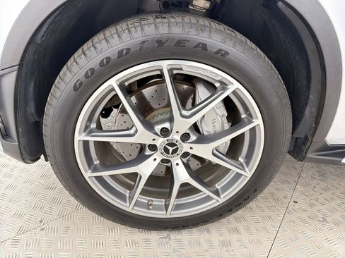 Used 2020 Mercedes-Benz GLC 300 4MATIC Coupe image 11