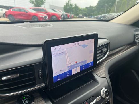 Used 2020 Ford Explorer Limited RWD image 21