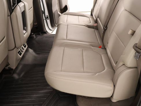 Used 2021 GMC Sierra 3500 SLT image 12