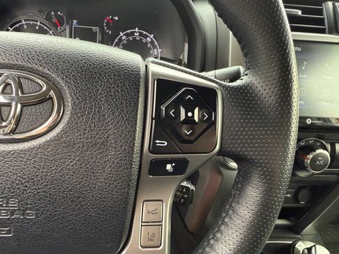 Used 2024 Toyota 4Runner SR5 image 33