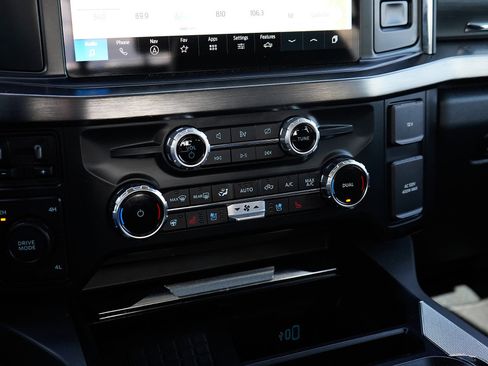 Used 2024 Ford F250 Lariat image 26