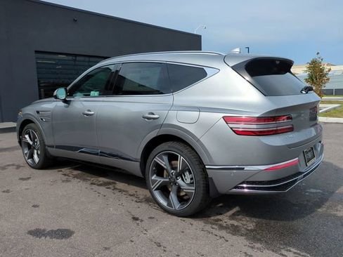 Certified 2025 Genesis GV80 3.5T Prestige AWD/4WD image 6